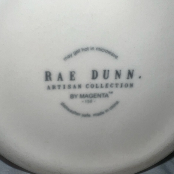 Rae Dunn “Best Mom” Coffee Cup - Picture 5 of 5